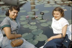 1950 Florida Mom Friend1