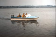 1959 08 New York Dad Mom Dennis Irving Boat1