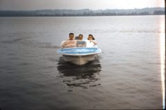 1959 08 New York Dad Mom Dennis Irving Boat3