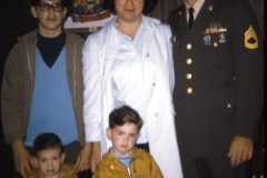 1970 Ohio Mom Dad Dennis David Sam