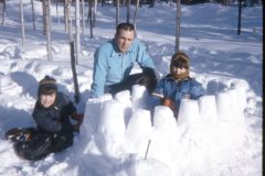 1974 04 Alaska HendersonRd. Fairbanks Dad David Sam1