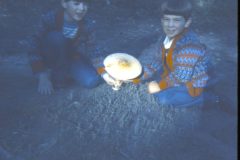 1973 09 Alaska HendersonRd. Fairbanks David Sam Mushroom