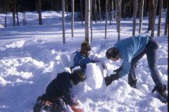 1974 04 Alaska HendersonRd. Fairbanks Dad David Sam