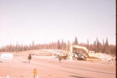 1975 08 Alaska Construction