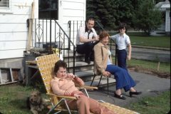 1976 07 New York HelderbergAve Grandma Kramer Lila Dad Sam Scampy